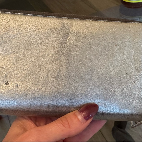 Yves Saint Laurent Silver Wallet - Picture 3 of 4